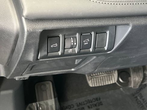 Certified 2024 Subaru Outback Wilderness AWD/4WD image 33