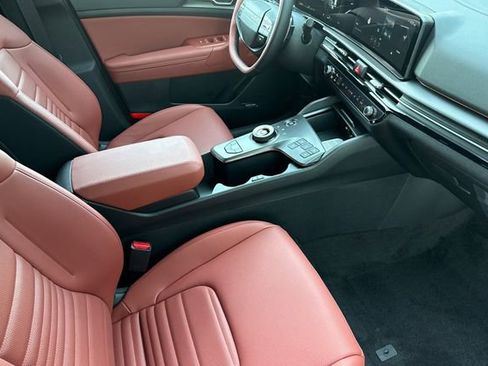 New 2026 Kia Sportage SX Prestige AWD/4WD image 19