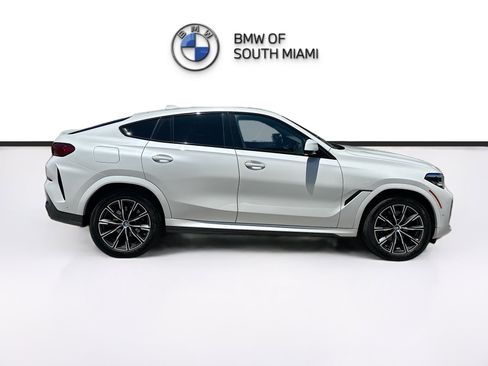 Used 2023 BMW X6 xDrive40i w/ M Sport Package AWD/4WD image 8