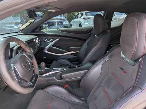 Used 2018 Chevrolet Camaro ZL1 RWD image 18