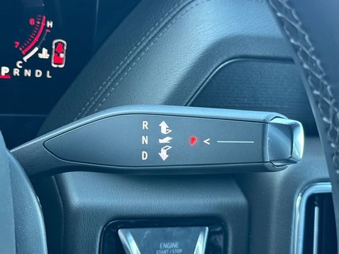 Used 2026 GMC Yukon Denali AWD/4WD image 34