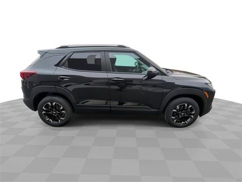 Used 2023 Chevrolet TrailBlazer LT w/ Convenience Package image 9