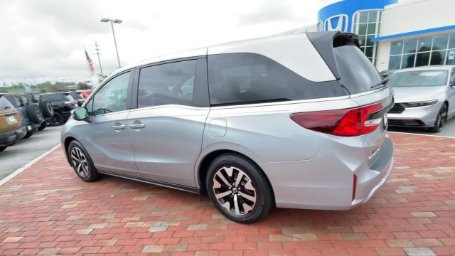 Certified 2025 Honda Odyssey EX-L image 7