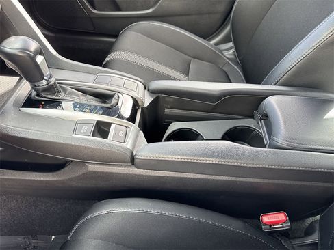Used 2020 Honda Civic Sport image 57