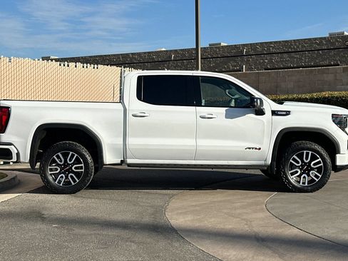Certified 2024 GMC Sierra 1500 AT4 w/ Technology Package AWD/4WD image 3