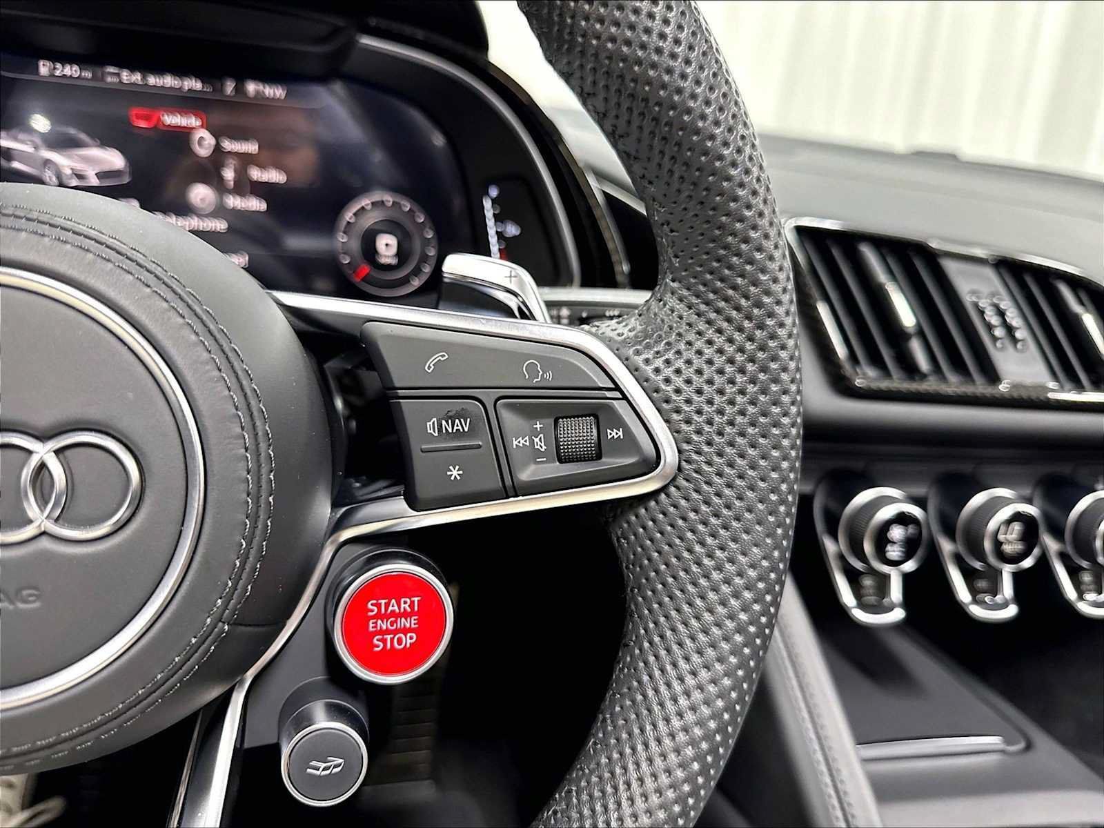 Used 2023 Audi R8 V10 performance AWD/4WD image 22