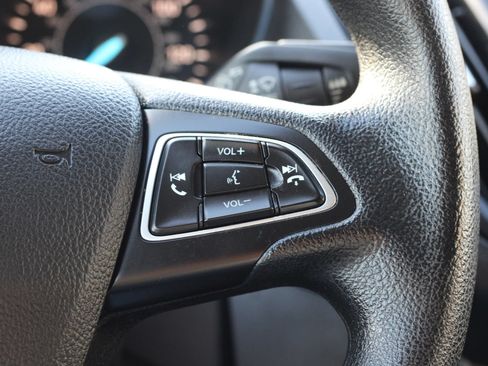 Used 2019 Ford Escape SE AWD/4WD image 17