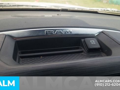 Used 2024 RAM 1500 Laramie AWD/4WD image 26