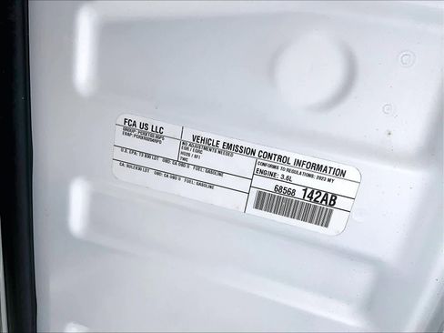 Used 2023 Jeep Grand Cherokee Overland image 34