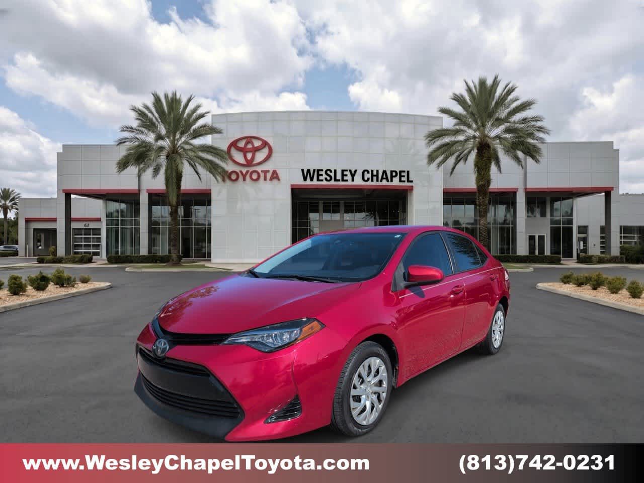 Used 2018 Toyota Corolla LE FWD image 1