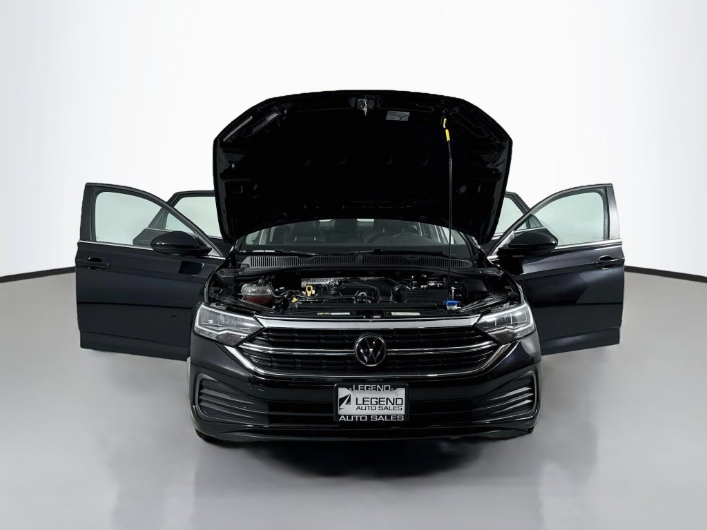 Used 2024 Volkswagen Jetta SE FWD image 20
