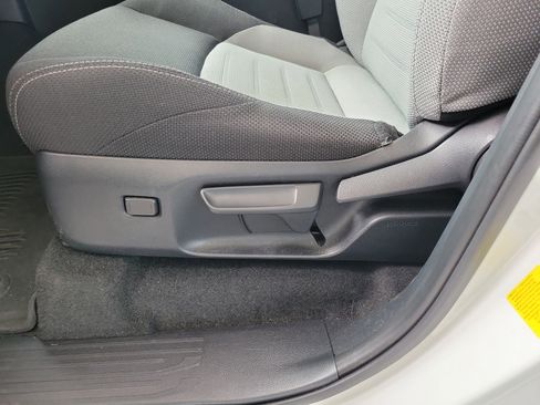 Certified 2025 Toyota 4Runner TRD Off-Road image 24