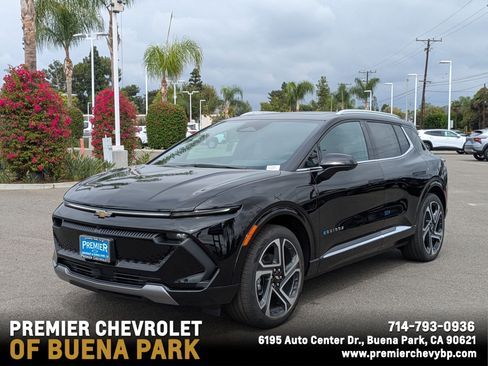 Used 2026 Chevrolet Equinox EV LT w/ Convenience Package II image 1