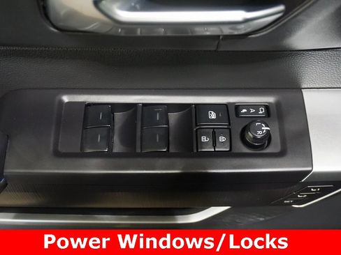 Used 2024 Toyota Sequoia Platinum image 6