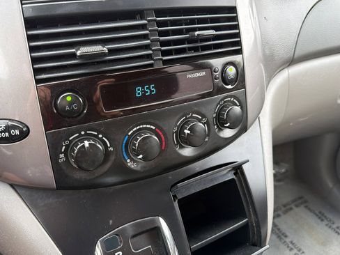 Used 2008 Toyota Sienna LE FWD image 27