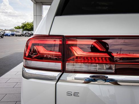 New 2026 Volkswagen Atlas SE FWD image 15