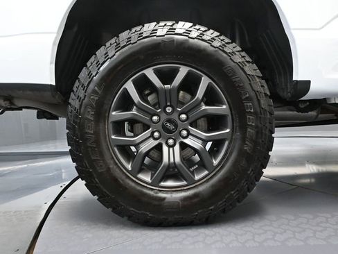 Used 2025 Ford F150 Tremor w/ Equipment Group 402A High image 17