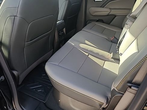 New 2026 Chevrolet Colorado ZR2 w/ Technology Package image 15