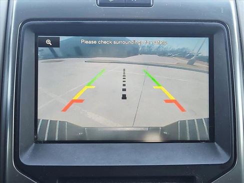 Used 2014 Ford F150 FX4 w/ Equipment Group 402A Luxury image 13