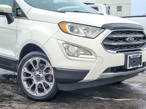 Used 2018 Ford EcoSport Titanium image 2