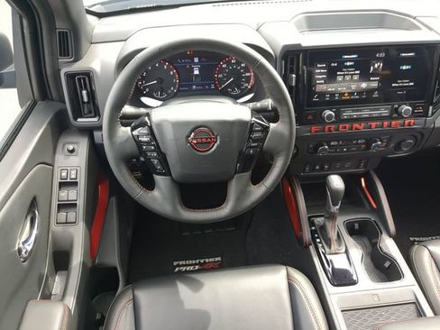 Certified 2025 Nissan Frontier PRO-4X w/ Pro Premium Package AWD/4WD image 31