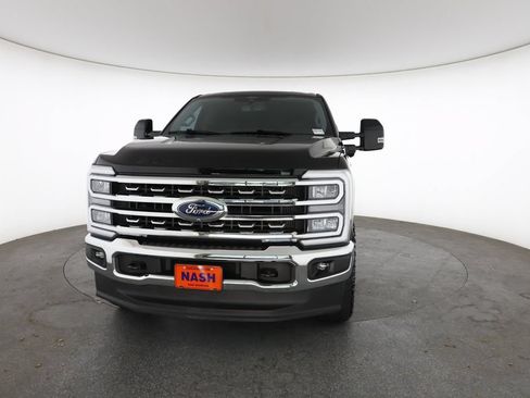 Used 2024 Ford F250 Lariat AWD/4WD image 4