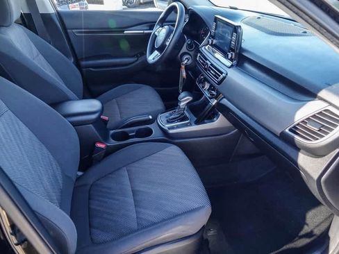 Certified 2022 Kia Seltos LX image 13
