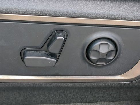 Certified 2019 RAM 1500 Limited image 16