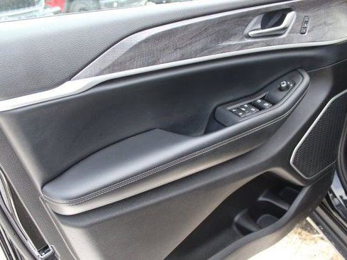 Certified 2021 Jeep Grand Cherokee L Limited image 7