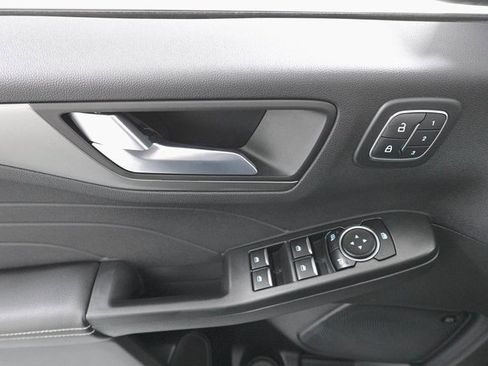 Used 2023 Ford Escape Active w/ Tech Pack #2 image 12