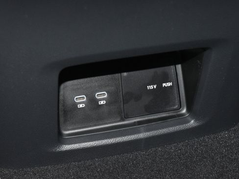 New 2026 Volkswagen Atlas Peak Edition AWD/4WD image 16