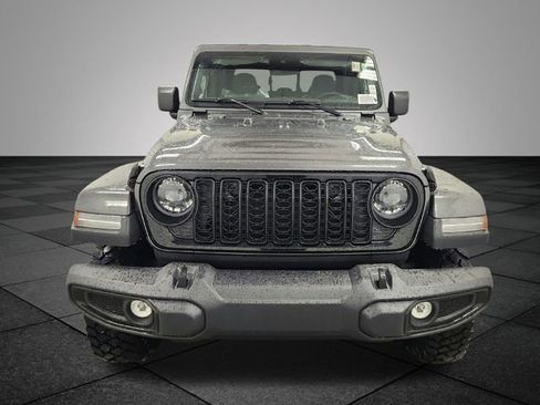 New 2025 Jeep Gladiator Willys image 2