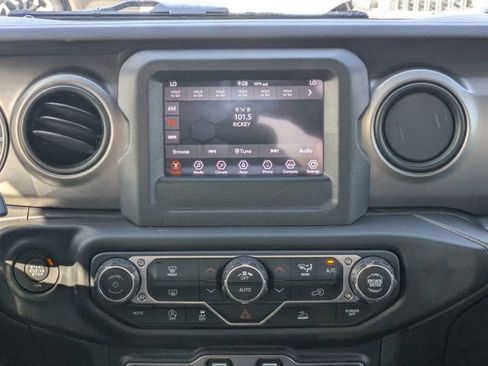 Used 2020 Jeep Gladiator Sport w/ Quick Order Package 24S AWD/4WD image 18