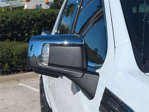 Used 2026 GMC Sierra 1500 Denali Ultimate image 12