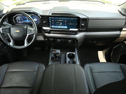 Used 2023 Chevrolet Silverado 1500 LTZ AWD/4WD image 26