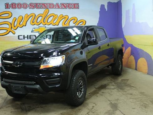 Used 2017 Chevrolet Colorado W/T w/ WT Convenience Package image 2