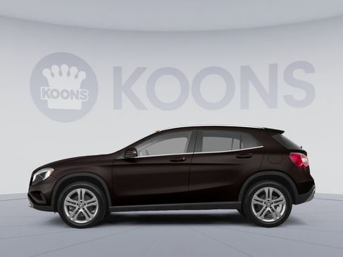 Used 2015 Mercedes-Benz GLA 250 4MATIC image 2
