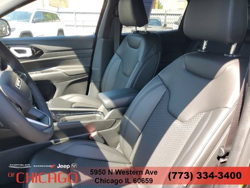 New 2026 Jeep Compass Latitude AWD/4WD image 16
