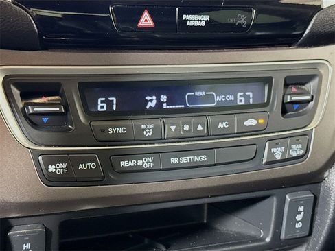 Used 2019 Honda Ridgeline RTL-T image 14