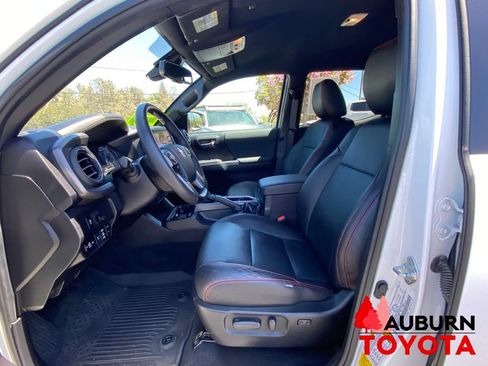Used 2023 Toyota Tacoma TRD Sport AWD/4WD image 30