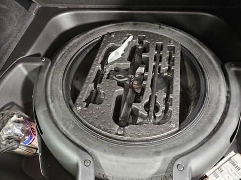 Used 2018 Jeep Grand Cherokee Trackhawk AWD/4WD image 27