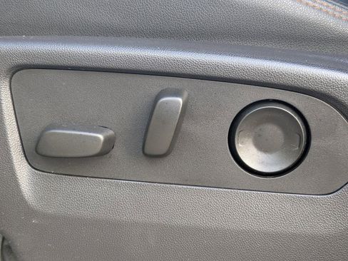 Used 2024 GMC Sierra 1500 AT4 w/ Technology Package image 22