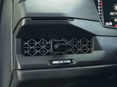 Used 2024 Honda Accord LX image 38