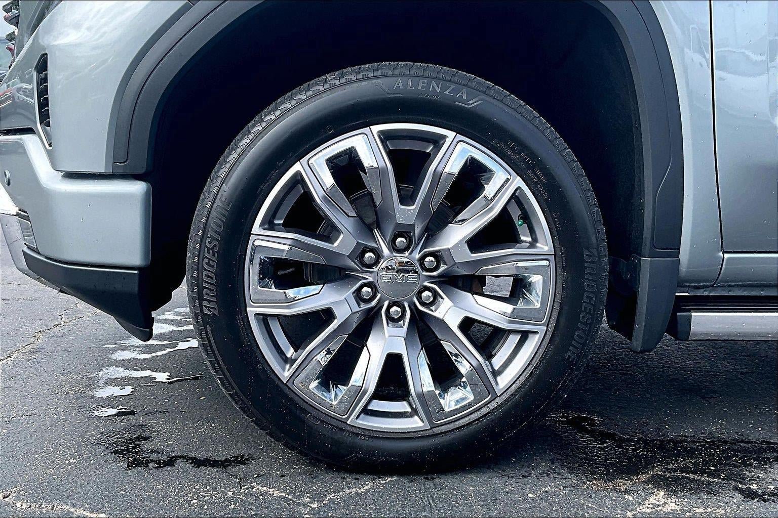 Used 2025 GMC Sierra 1500 Denali AWD/4WD image 9