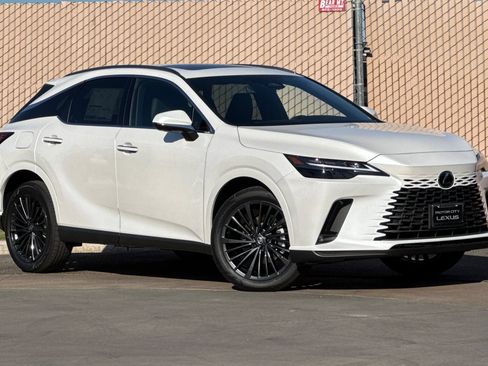 New 2026 Lexus RX 450h AWD w/ Convenience Package image 2