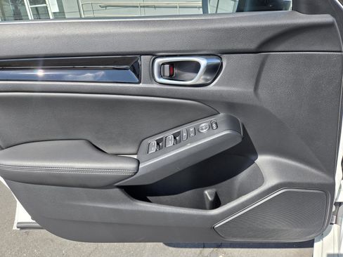 Used 2022 Honda Civic EX-L image 18