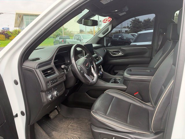 Used 2022 GMC Yukon XL SLT AWD/4WD image 25