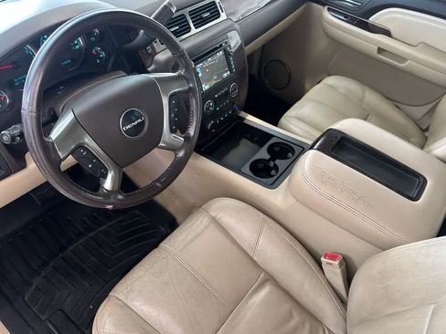 Used 2007 GMC Yukon Denali AWD/4WD image 11