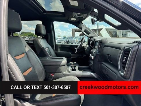 Used 2020 GMC Sierra 2500 AT4 w/ AT4 Premium Package AWD/4WD image 11