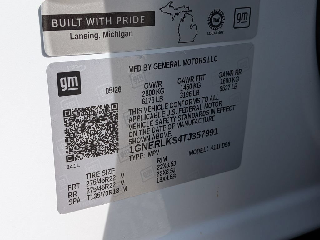 New 2026 Chevrolet Traverse RS w/ LPO, Floor Liner Package FWD image 28